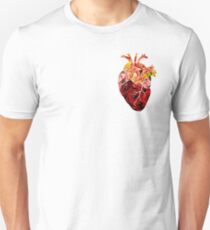 Rose tinted heart Unisex T-Shirt
