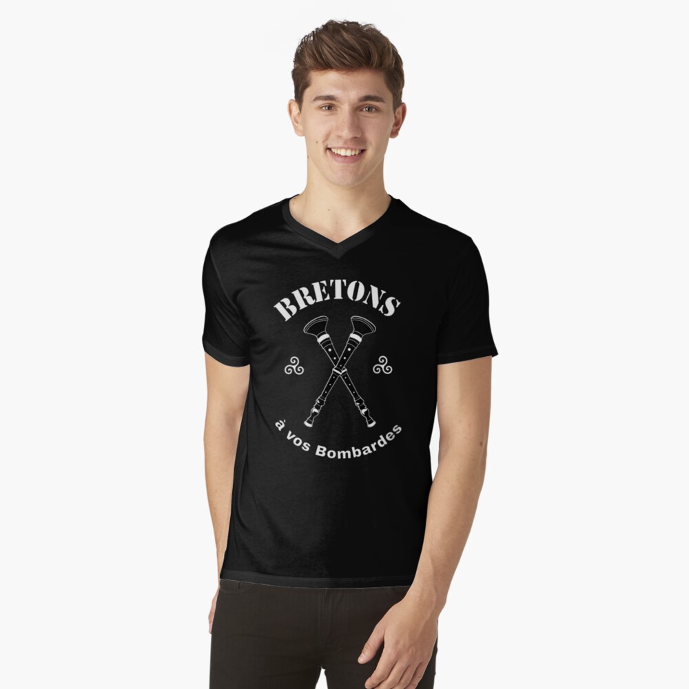 Aperçu de l'œuvre T-shirt col V créée et vendue par grafikestelle.