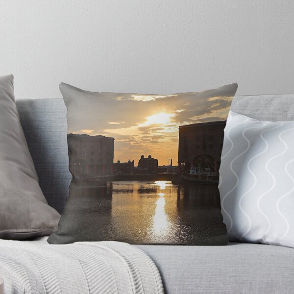 Artikelvorschau, Albert Dock Sonnenuntergang entworfen und verkauft von John Thurgood.