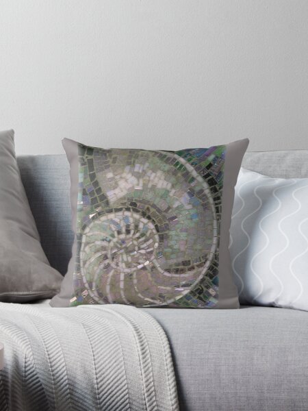 Artikel-Vorschau von Mosaik Muschel, designt und verkauft von carolynannwatso.