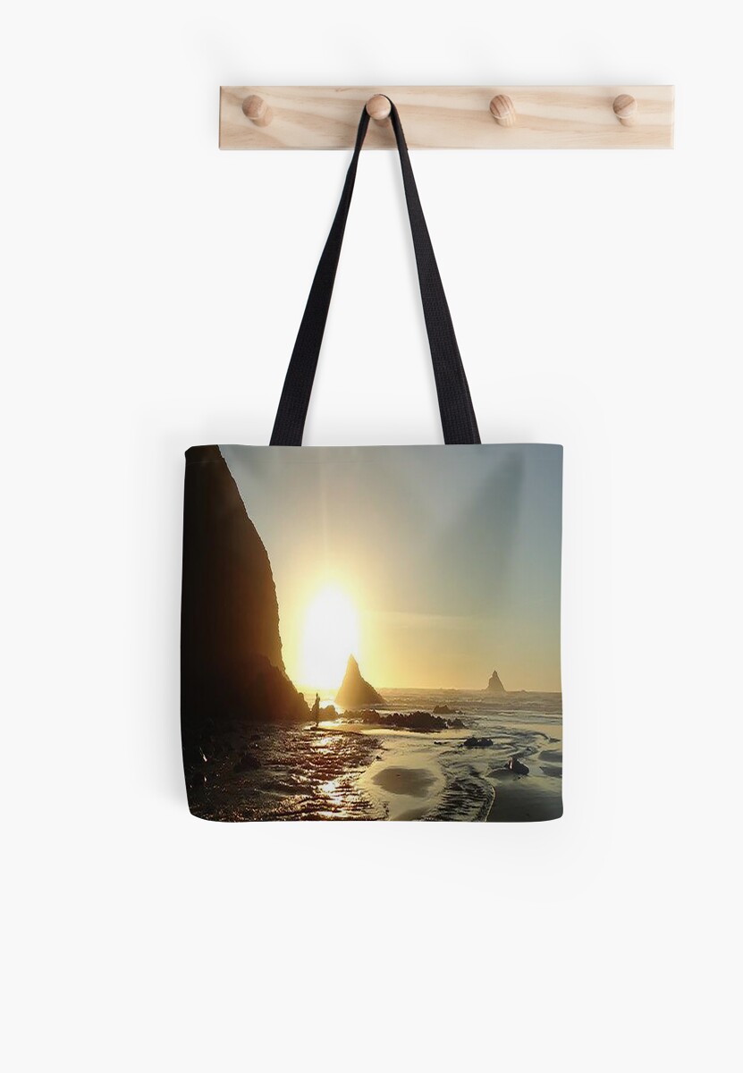 "Castle Rock 1" Tote Bags by ParkingLotArt Redbubble