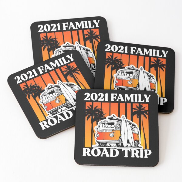 Artikelvorschau, Familien-Roadtrip 2021 Passende T-Shirts entworfen und verkauft von Músico Ilustre.