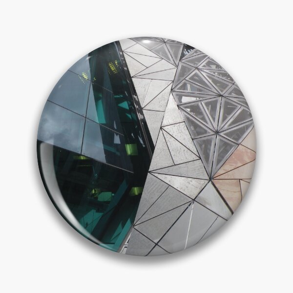 Artikelvorschau, Cubism Run Riot entworfen und verkauft von RightSideDown.