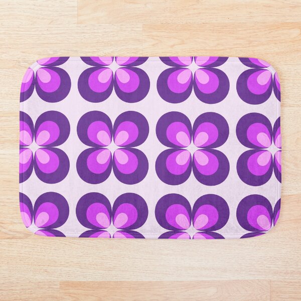 Aperçu de l'œuvre Retro Nostalgic Flower Petals Années 70 en Violet créée et vendue par Breurs.