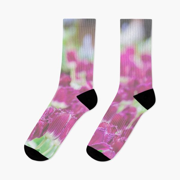 Item preview, Cama de flores de color púrpura en un jardín de flores con fondo verde borroso suave designed and sold by Artsy Boulevard.