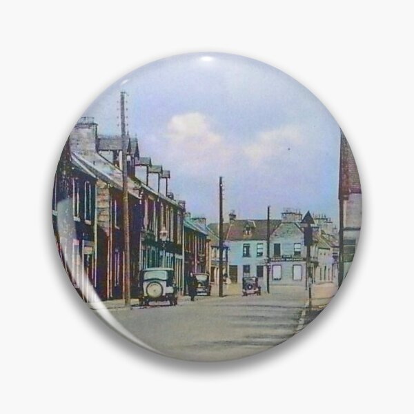 Artikelvorschau, Vintage Illustration of Earlston High Street, Scottish Borders entworfen und verkauft von yourscotborders.
