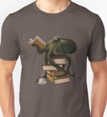 Well-Read Octopus Unisex T-Shirt
