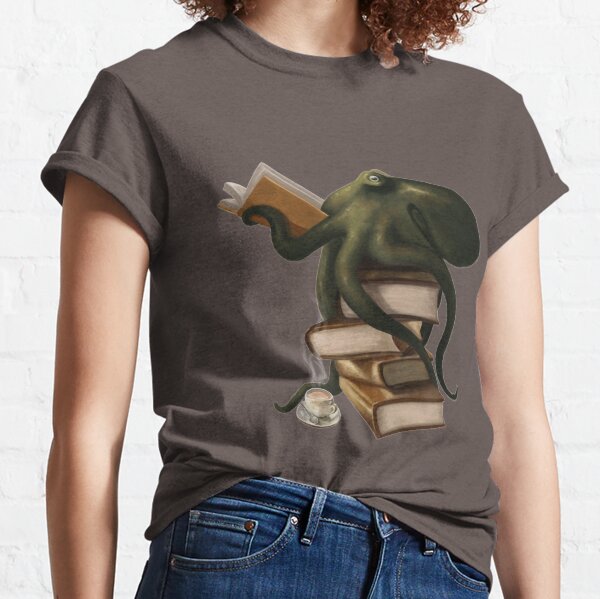 Well-Read Octopus Classic T-Shirt