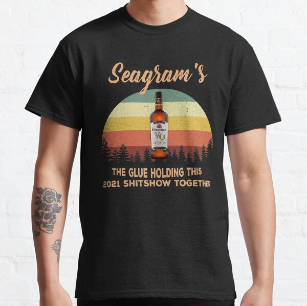 Vista previa del artículo con la obra «Seagram's The Glue Holding 2021 Shitshow Vintage Shirt, Pandemic Shirt, Drinking T Shirt», diseñado y vendido por DCXZKE.