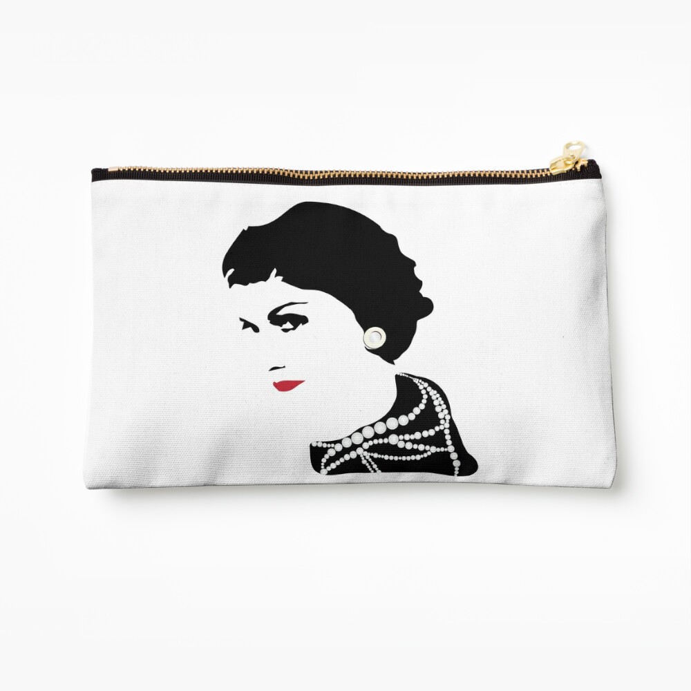 Minimal Coco Chanel  Throw Blanket for Sale by Dilyana Rumenova