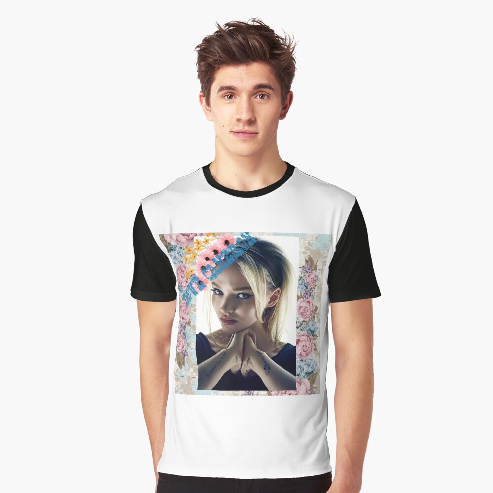 Vista previa del artículo con la obra «Camiseta gráfica», diseñado y vendido por Alien17.