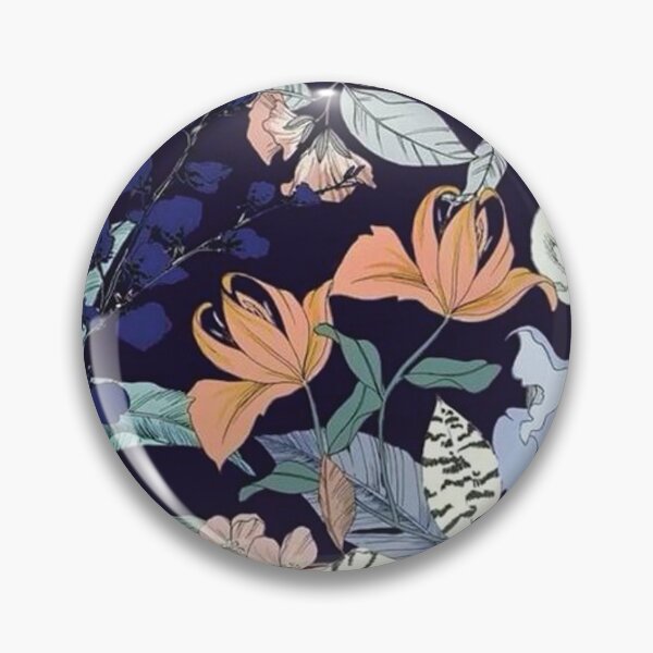 Artikelvorschau, Navy Floral entworfen und verkauft von Keesha16.