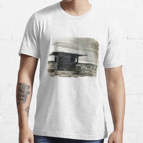 Homestead Cabin, Wonder Valley Essential T-Shirt