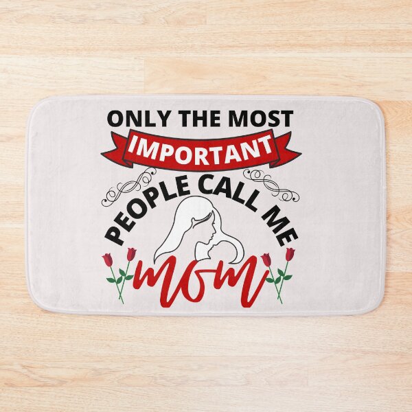 Artikelvorschau, Most people call me by my name only the most important call me mom entworfen und verkauft von dogcuddleralert.