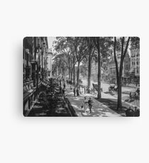 Lienzo Broadway in Saratoga Springs, New York, ca 1915 (full size) Black & White version