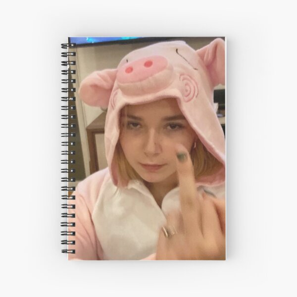 Artikel-Vorschau von Lydia Nachtschwein Mittelfinger, designt und verkauft von tiannapappy93.