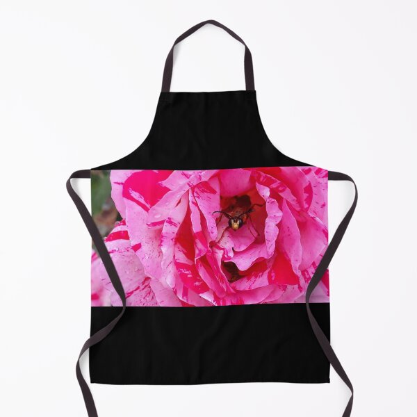Item preview, Bee Flower designed and sold by craftsbydaphy.