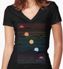 Viele Länder unter einer Sonne Shirt mit V-Ausschnitt