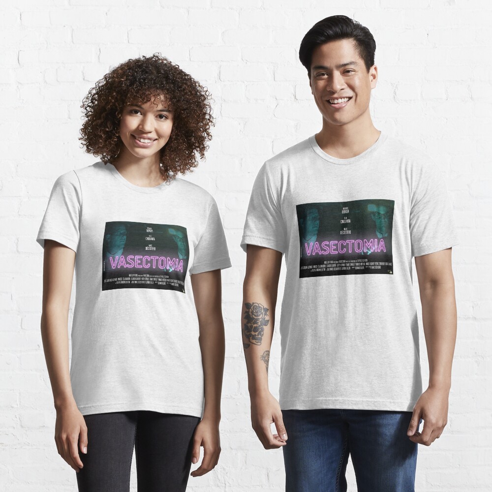 Aperçu de l'œuvre T-shirt essentiel créée et vendue par WUFilms.