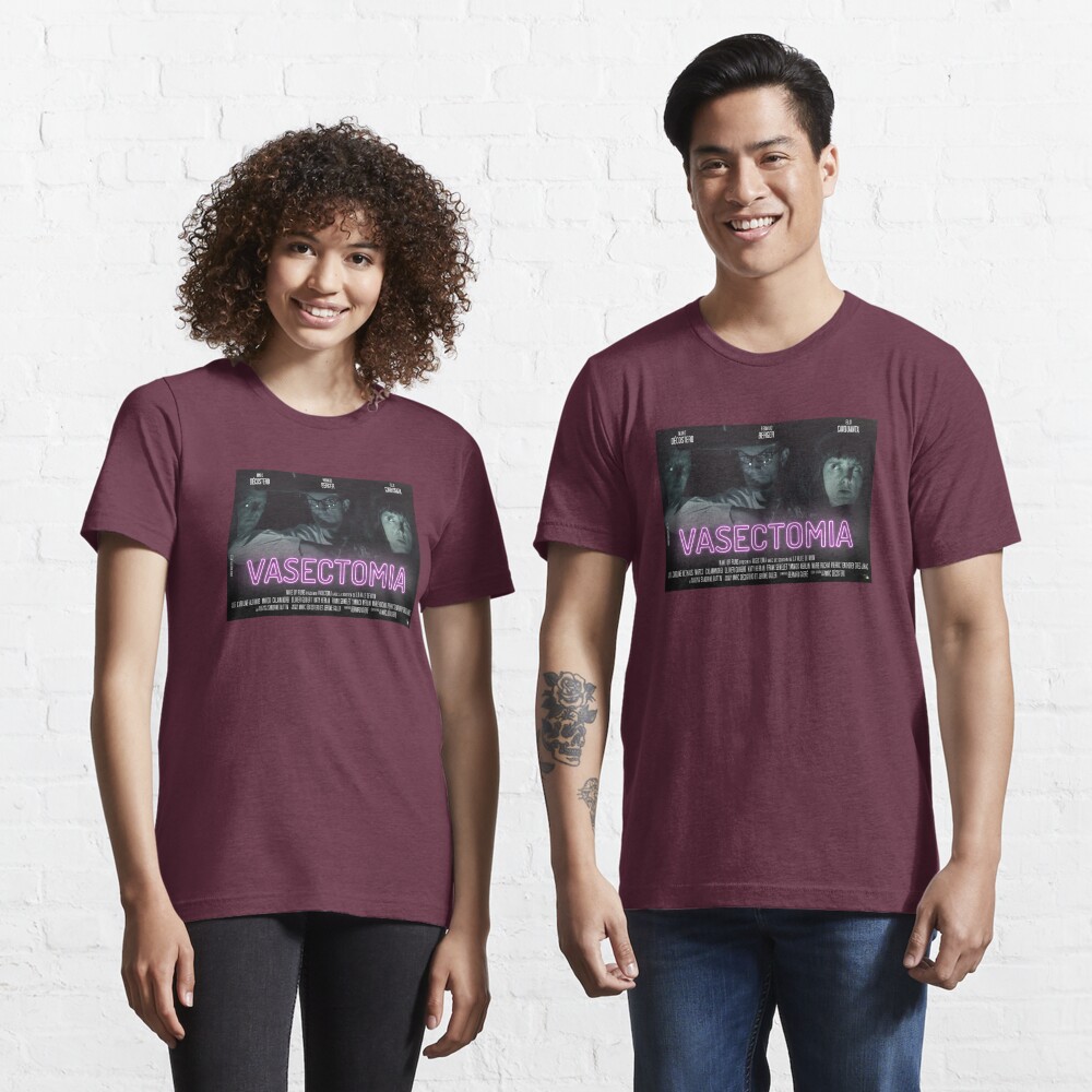 Aperçu de l'œuvre T-shirt essentiel créée et vendue par WUFilms.