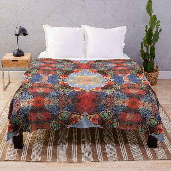 Artikelvorschau, Psychedelic Primary Butterfly Floral entworfen und verkauft von LABrizendine.