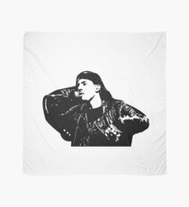 Vic Mensa Tuch