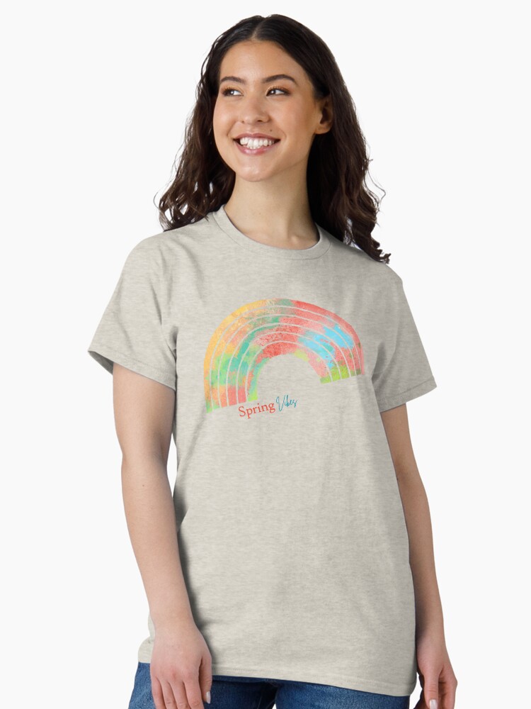 Aperçu 2 sur 7. T-shirt classique avec l'œuvre Spring Vibes créée et vendue par 1mondeapart.
