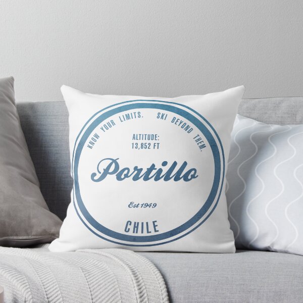 Aperçu de l'œuvre Portillo Ski Resort Chili créée et vendue par CarbonClothing.
