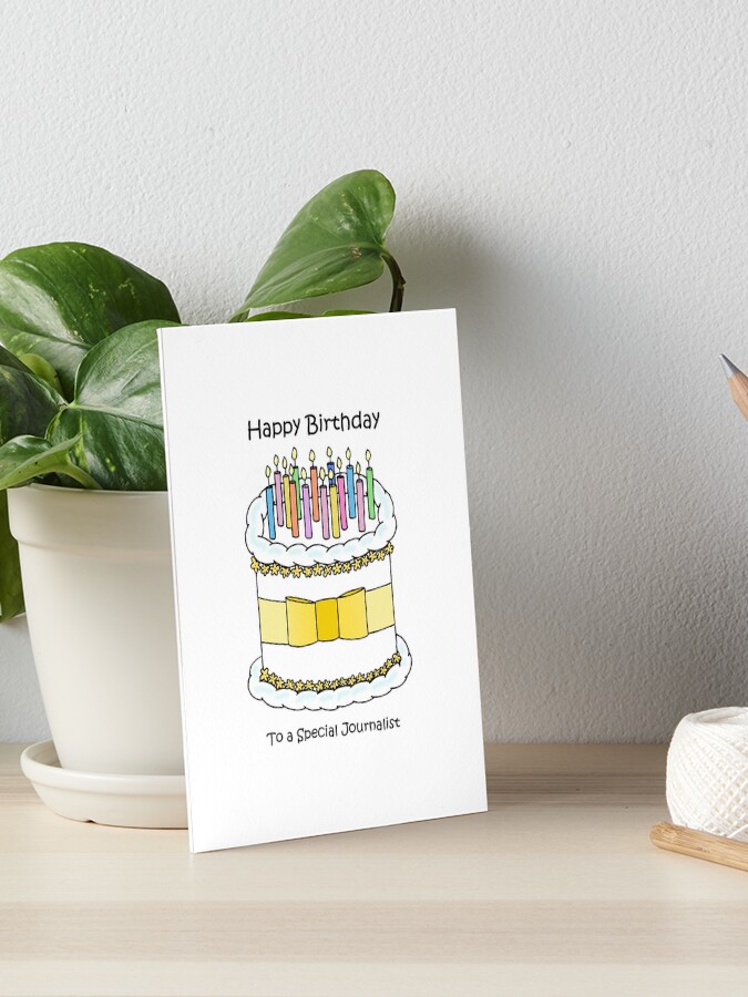 Impression Rigide Joyeux Anniversaire Au Gateau Et Aux Bougies De Dessin Anime De Journaliste Par Katetaylor Redbubble