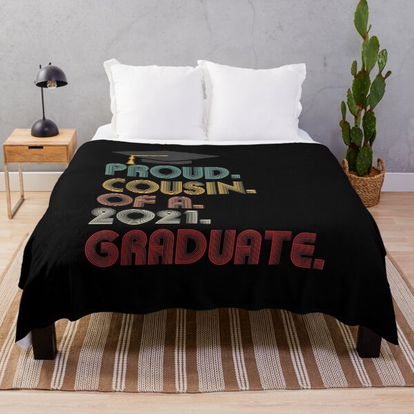 Artikelvorschau, Stolzer Cousin eines 2021 Graduate Vintage Family Graduation Gift entworfen und verkauft von dominique235.