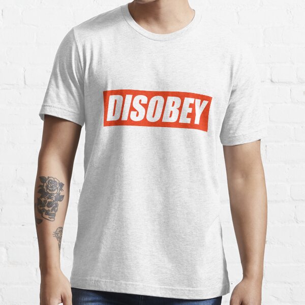 Vista previa del artículo con la obra «DISOBEY - Anti NWO, Conspiracy, Retro, Illuminati, Conform, Woke, Awake», diseñado y vendido por Youniverse1111.