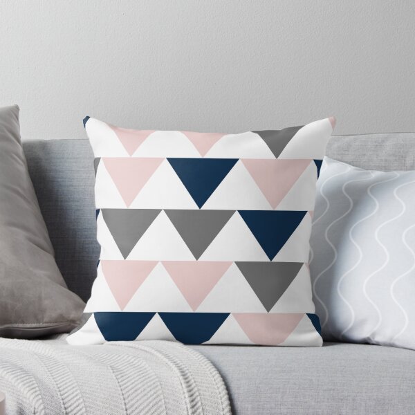 Aperçu de l'œuvre Motif géométrique triangulaire en bleu marine, rose pâle, gris et blanc créée et vendue par kierkegaard.