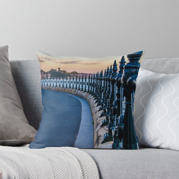 Aperçu de l'œuvre The curve créée et vendue par Adam Le Good.