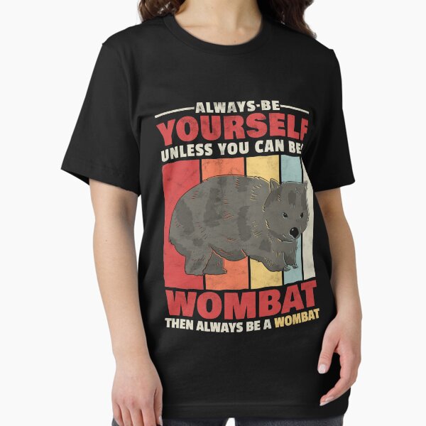 Vista previa del artículo con la obra «Wombat siempre sé tú mismo marsupial Australia diciendo», diseñado y vendido por madgrfx.