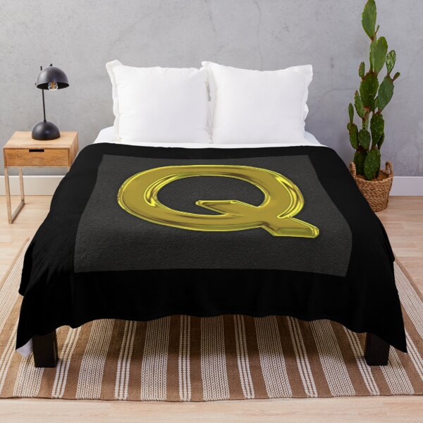 Item preview, Versal Q in gold designed and sold by leobrix.