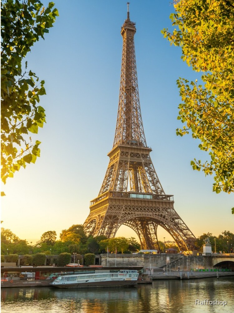 Aperçu 4 sur 4. Coque iPhone avec l'œuvre Paris by day créée et vendue par Raffoshop.