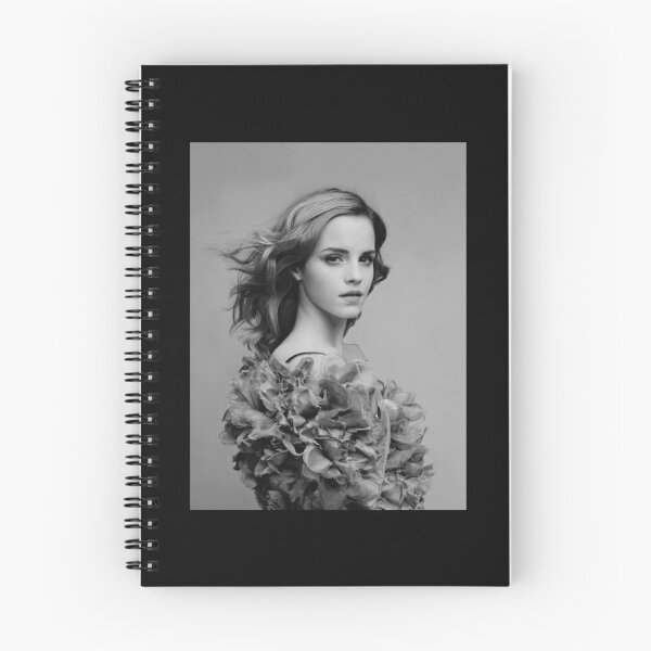 Artikelvorschau, Emma Watson Classic T-Shirt entworfen und verkauft von GisselleDickiM.