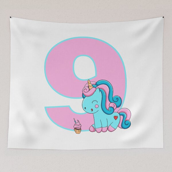 Aperçu de l'œuvre Numéro neuf avec une licorne Candyfloss créée et vendue par MammaPanda.