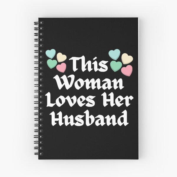 Item preview, Meme de juego de palabras, esta mujer ama a su esposo # 1 designed and sold by Hypnotees.