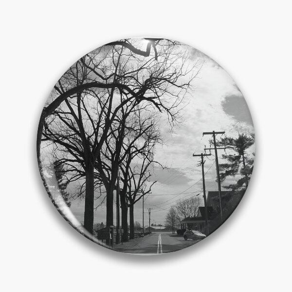 Artikelvorschau, Schwarzweiss-Baumlinien-Silhouetten entworfen und verkauft von ArtbyDev97.