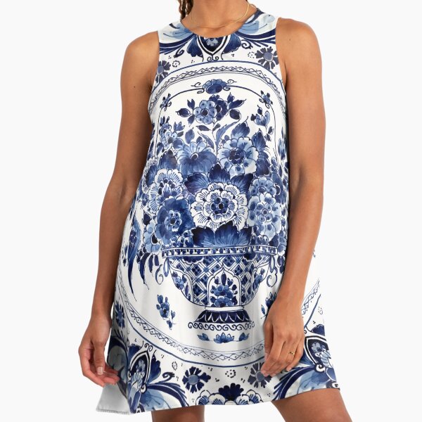 flattering navy blue dress Pleated Maya and Jaya Set- Dutch Blue – Baacal