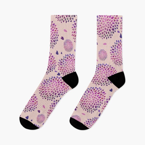 Aperçu de l'œuvre Art botanique | Dahlia Purple Foil Half Drop Motif Blush Rose BG créée et vendue par Old Urban Farmhouse Design Studio.