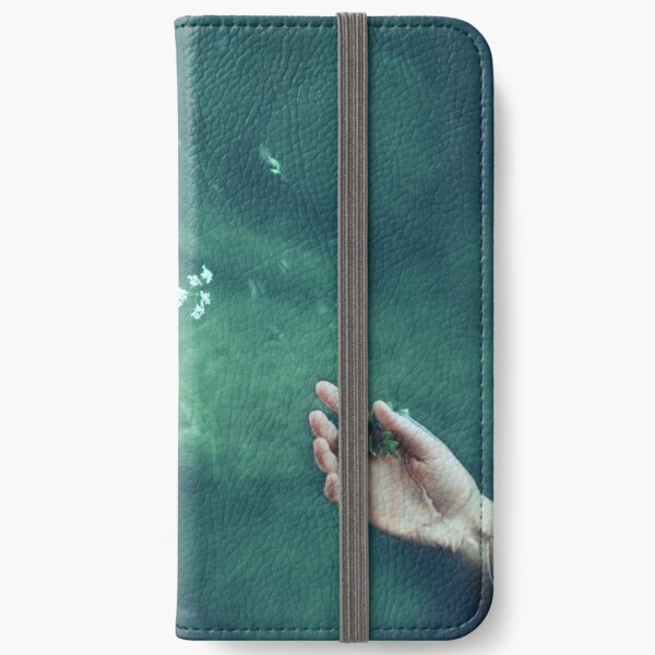 Ophelia's hand iPhone Wallet