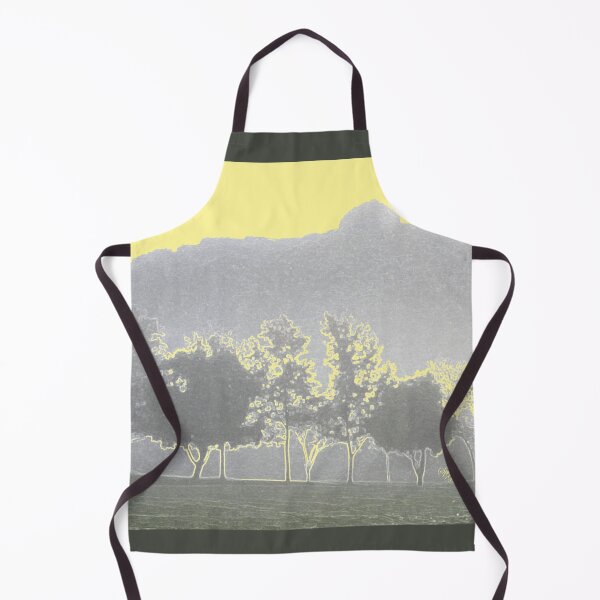 Aperçu de l'œuvre Arbres brumeux Poème de tranquillité Jaune créée et vendue par SpiritGifts.