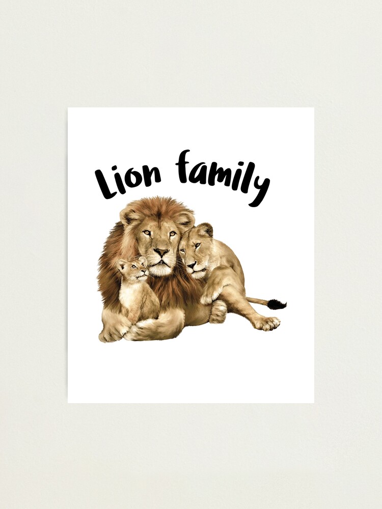 Lámina fotográfica «Familia de leones» de RayT74 | Redbubble