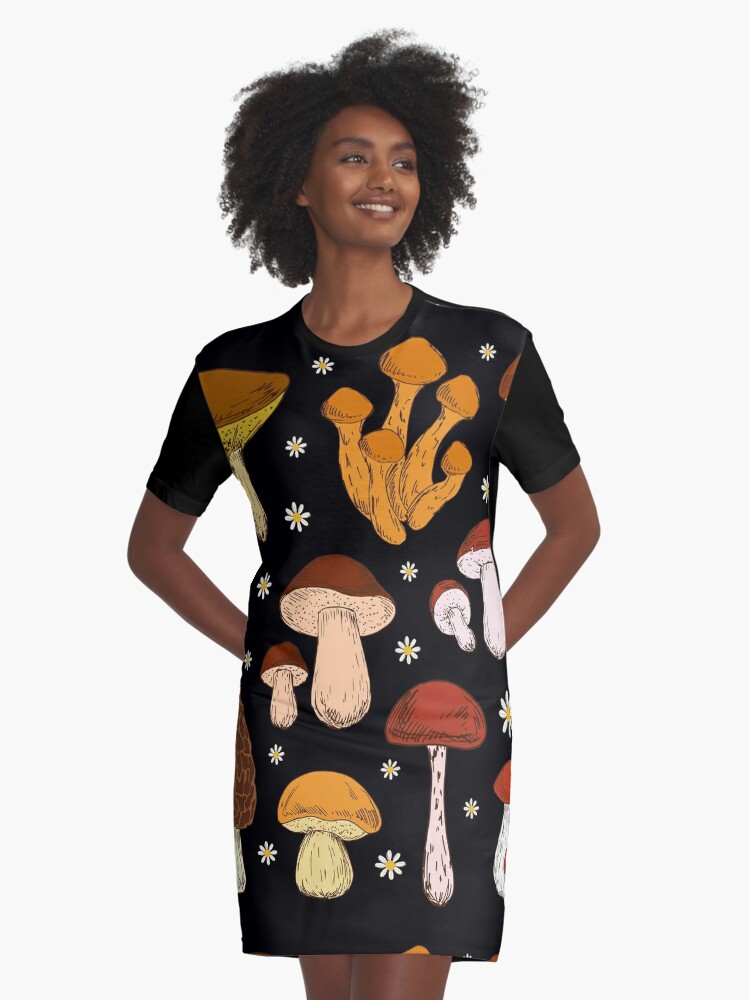 Vintage Mushroom Aesthetic Graphic Tees Cute Magic Fungus Shirt