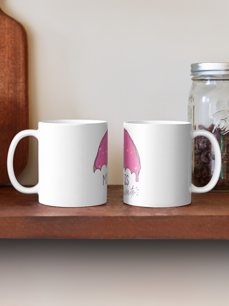 Imagen 2 de 6, Taza de café con la obra Mi arcoiris favorito - fondos claros, diseñada y vendida por Nutricienta.
