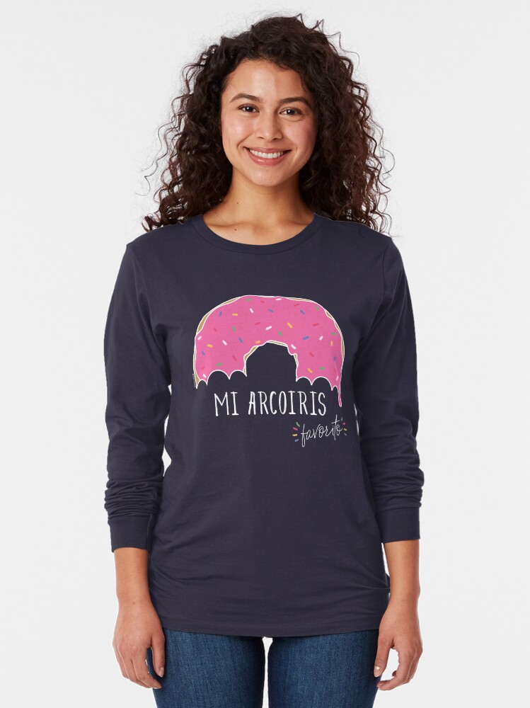 Imagen 2 de 5, Camiseta de manga larga con la obra Mi arcoiris favorito - fondos oscuros, diseñada y vendida por Nutricienta.