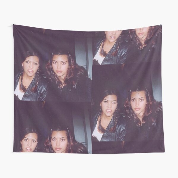 Aperçu de l'œuvre Kourtney et Kim Kardashian créée et vendue par Sofia Runs.