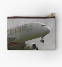 LANDING Studio Pouch
